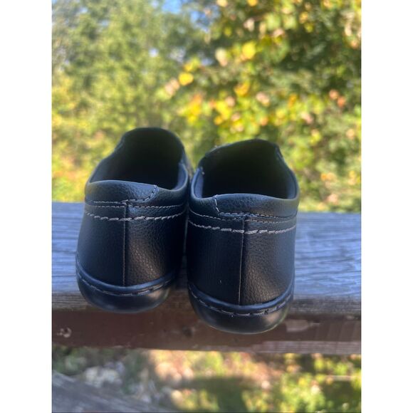 Clarks Collection Ashland Effie Women Sz 8 Black Leather Loafers NWOB - Picture 3 of 8
